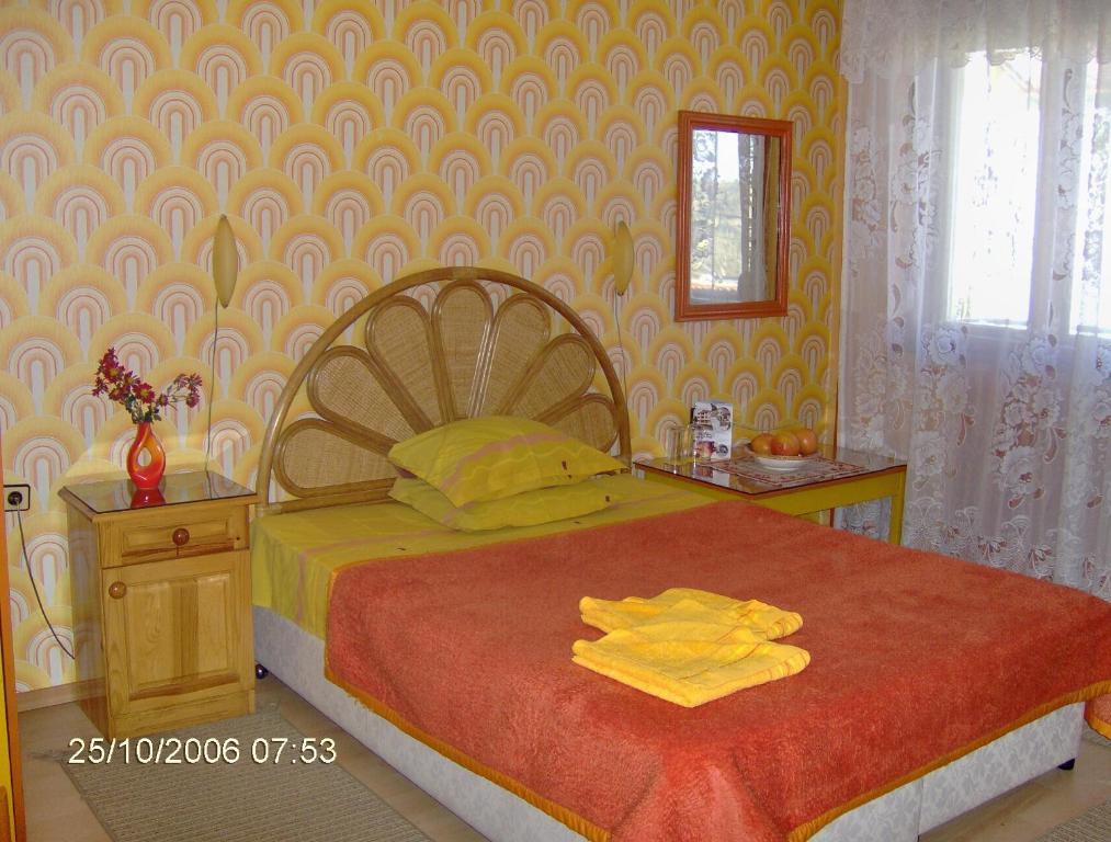 Family Hotel Emaly 1 Банкя Номер фото